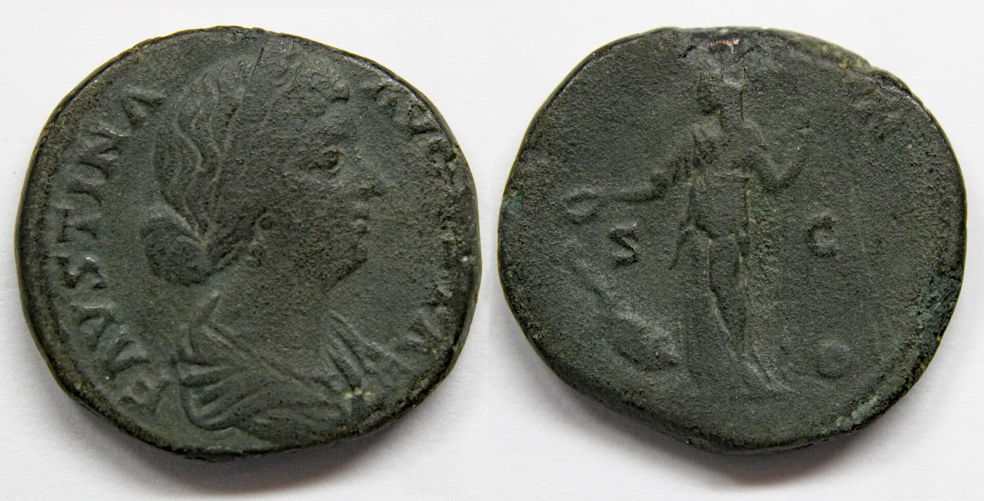 D-Camera Faustina II reshoot sestertius Rome Juno Standing 161-176 AD RIC 1685  20.6g 3-8-21.jpg