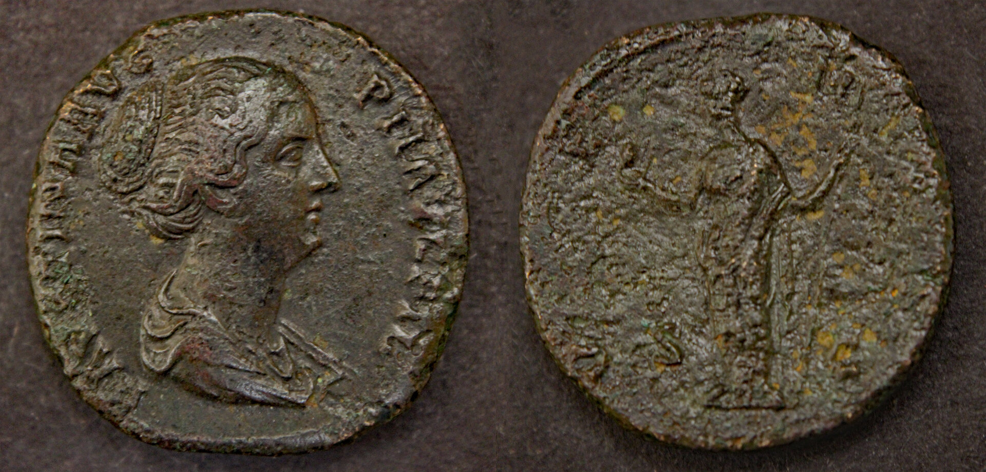 D-Camera Faustina II Sestertius c AD 150-52 RIC III 1387-Pius. 25.25g, Roma 85 1915 7-10-21.jpg