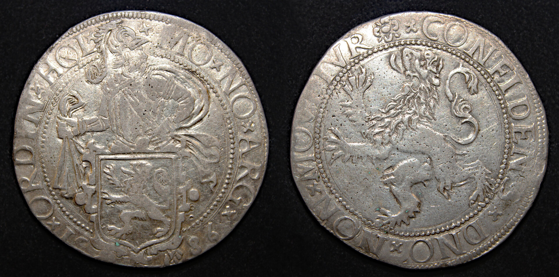 D-Camera Holland lion daalder 1586 very scarce date 27.57g Dav. 8838 Roma 77 1992 3-21-22.jpg