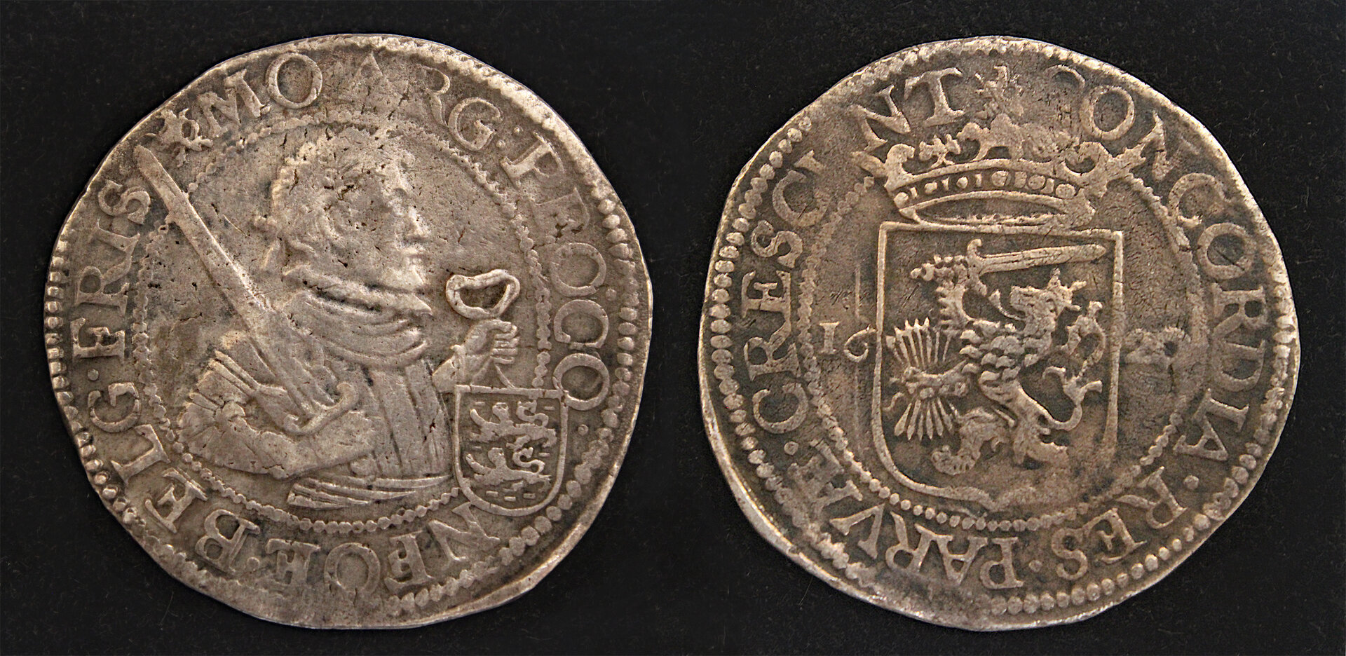 D-Camera Netherlands Friesland rijksdaalder 1620 Dav 4829 27.61 grams 8-30-25.jpg