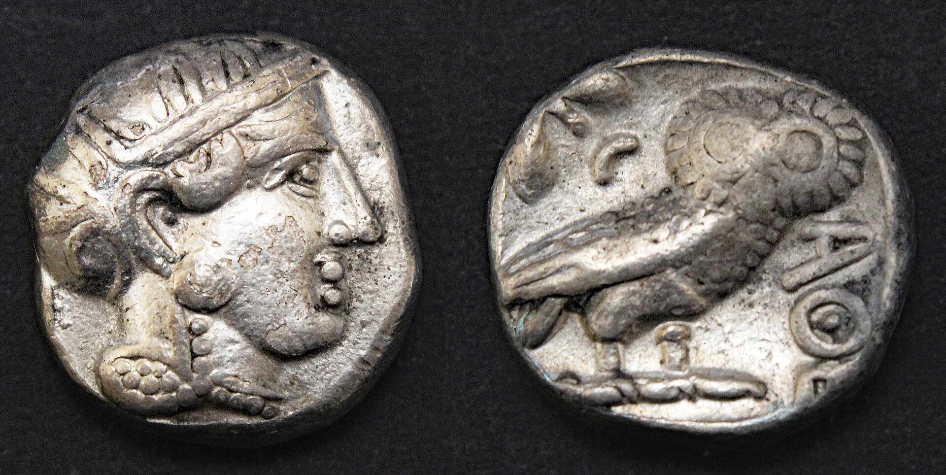 D-Camera  Qataban South Arabia tetradrachm, imiation owl, 4-3 cen BC, 16.9 grams Vcoins 7-3-21.jpg