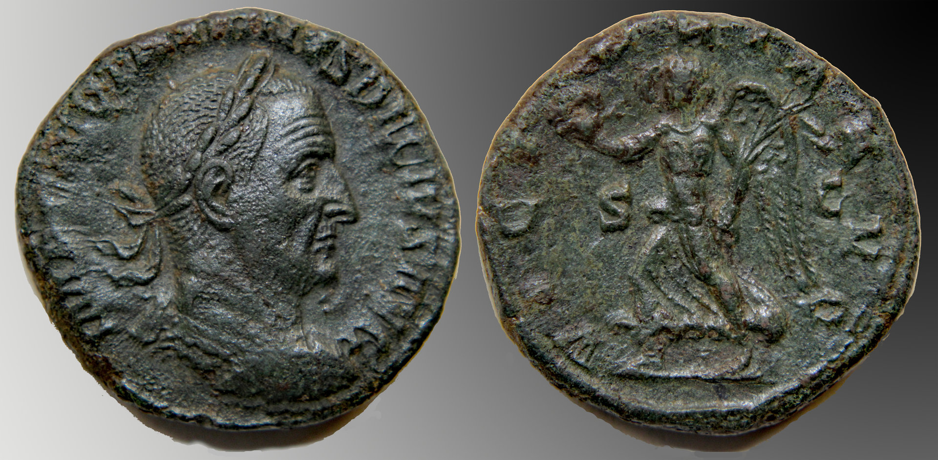 D-Camera  Trajan Decius sestertius, Victory Avg SC,, RIC 126, 18.6 g  01-03-21.jpg