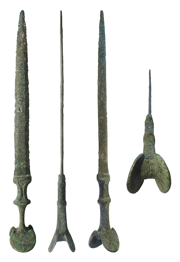 Dagger 9_CT.jpg