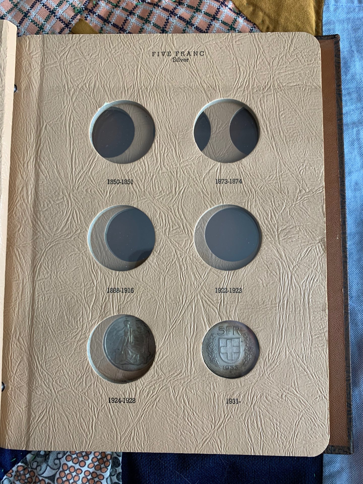 Dansco Swiss Confederation Type Page 3.JPG