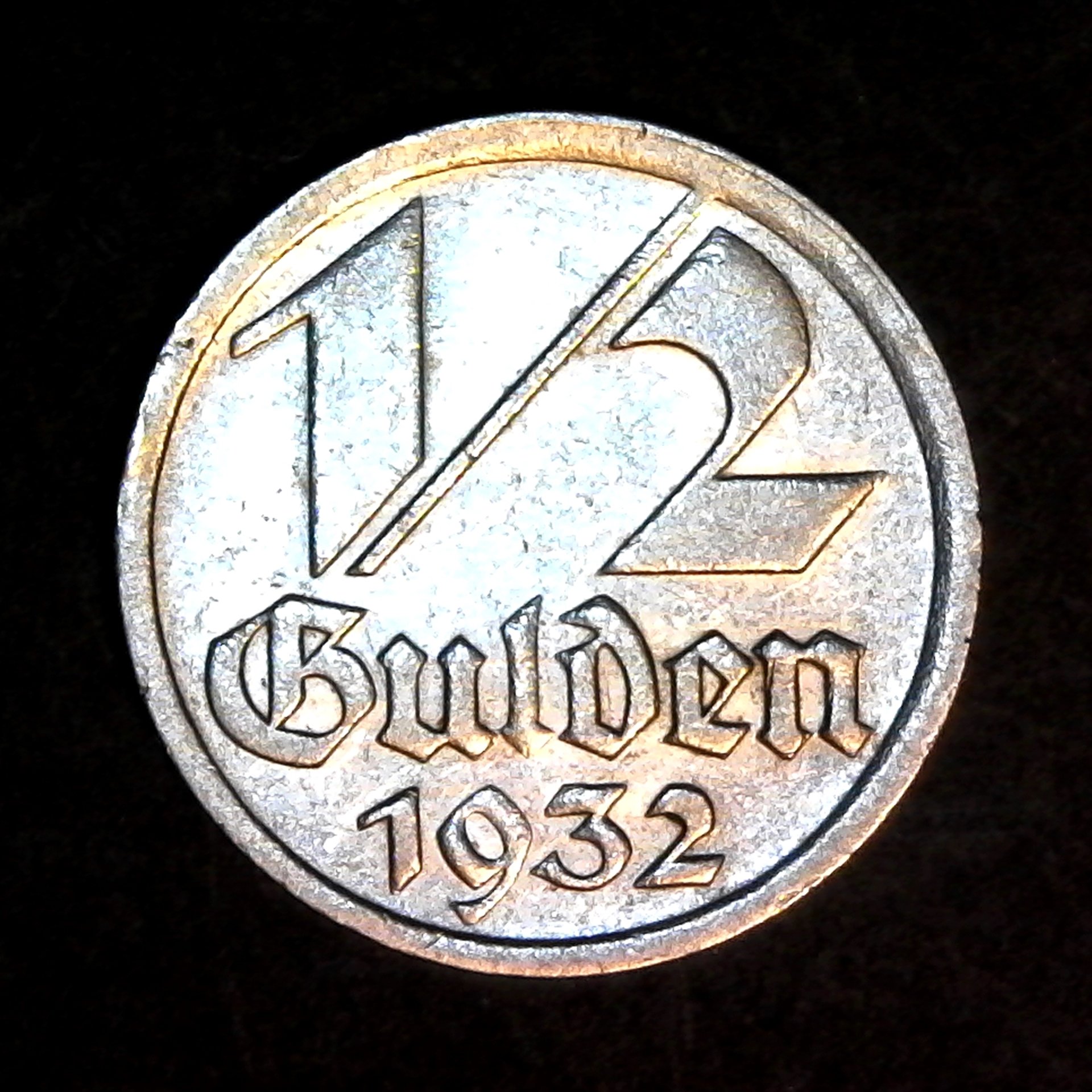 Danzig Half Gulden 1932 obverse.jpg
