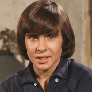 davy-jones-377858-3-402.jpg