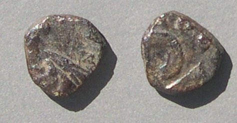 DecentiusQuarteredChirho8852.jpg