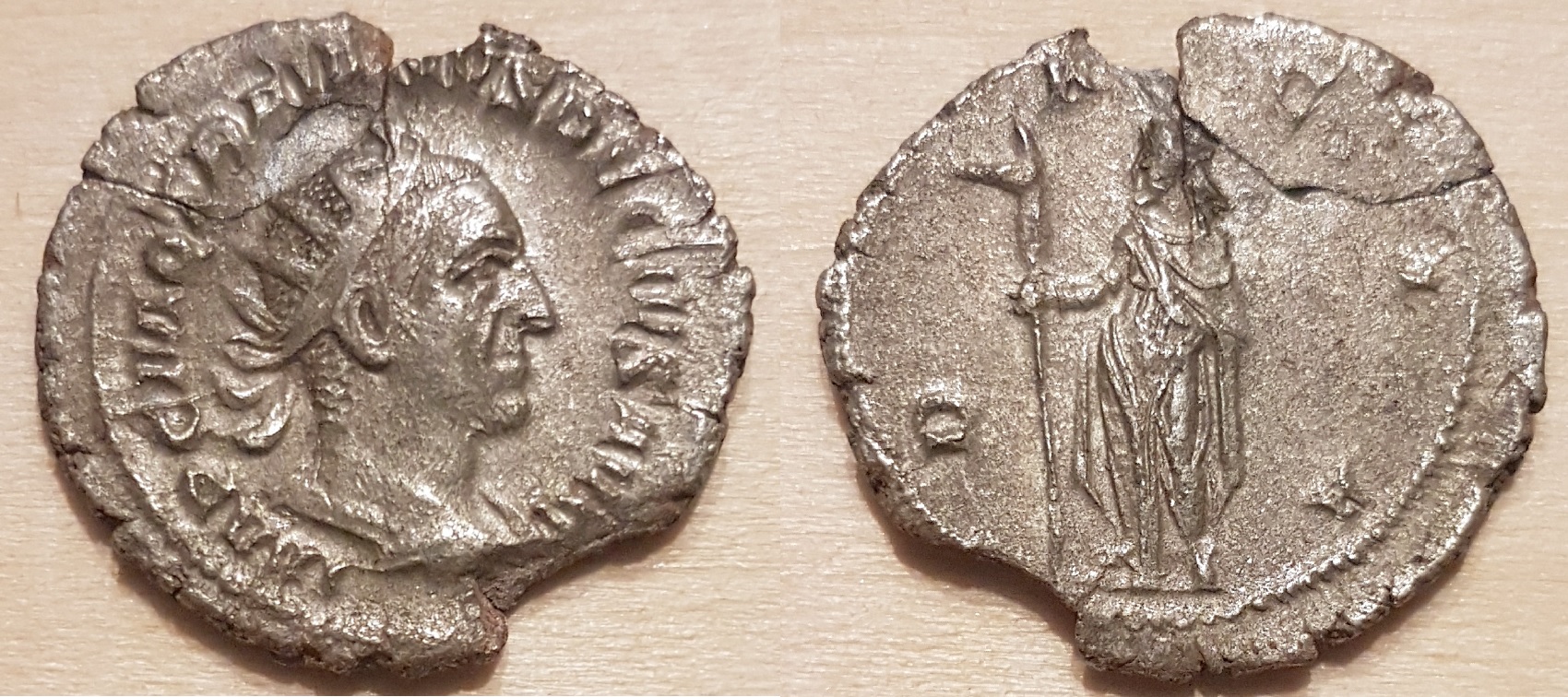 decius14.jpg