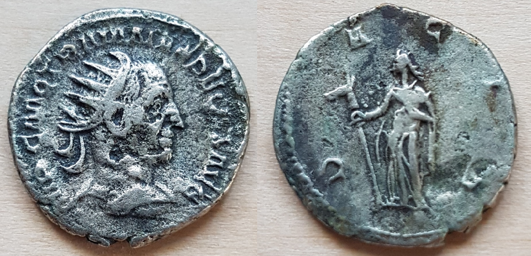 decius8.jpg