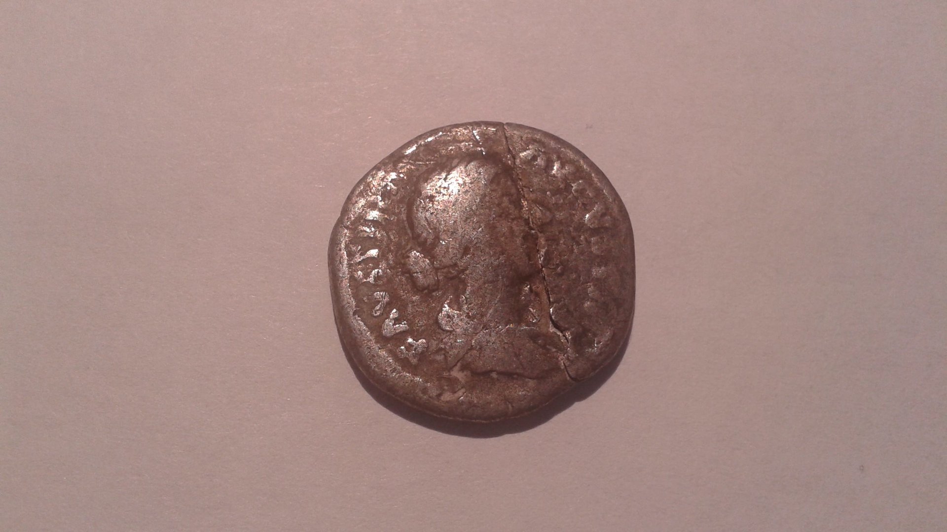 Denarii.Faustina.jpg