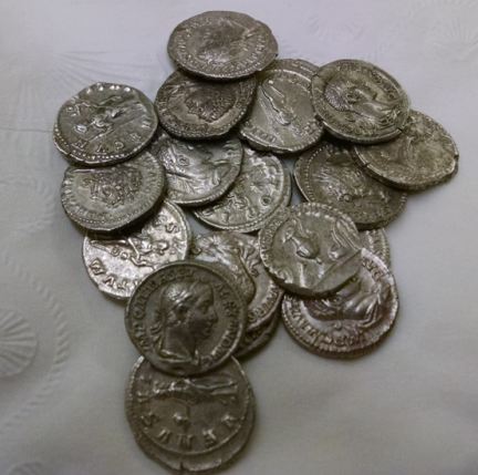 Denarius Alex Tet 001_opt.jpg