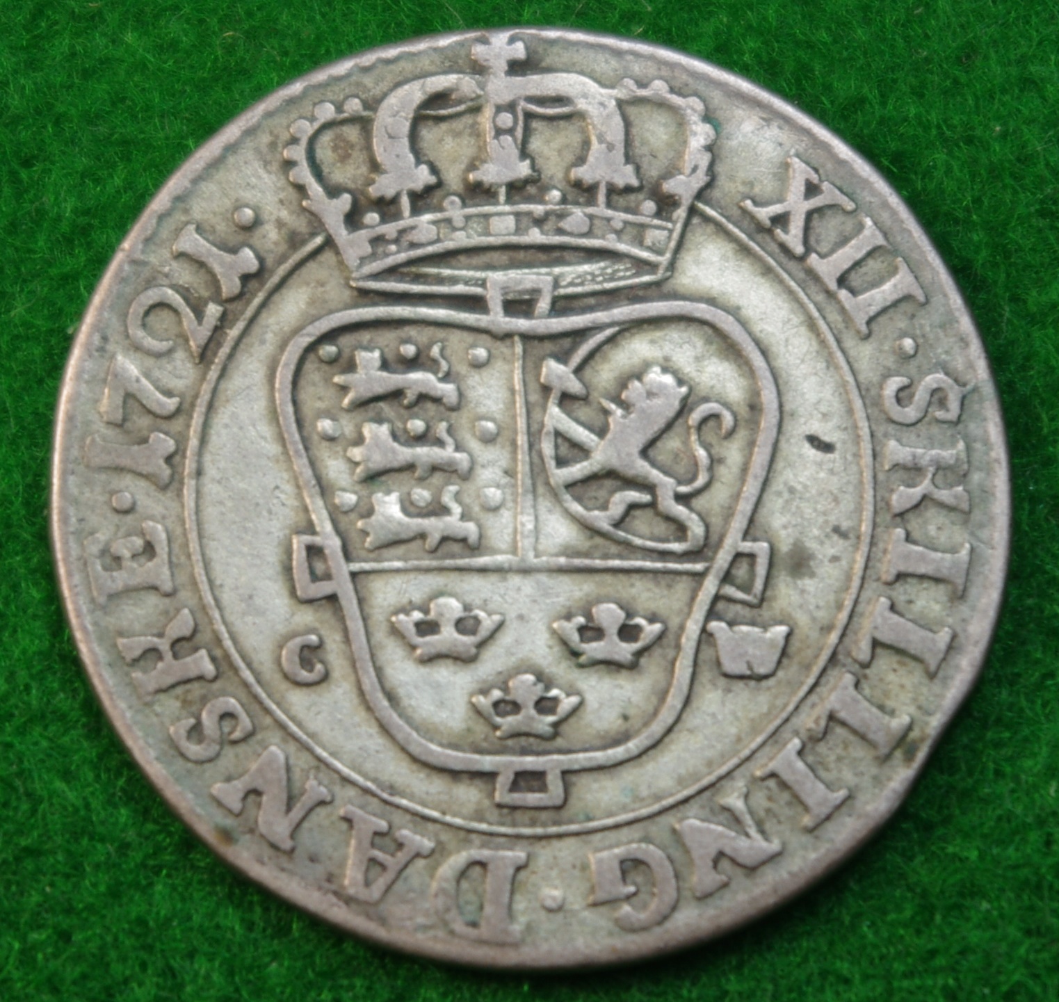 Denmark 12S 1721 2.JPG