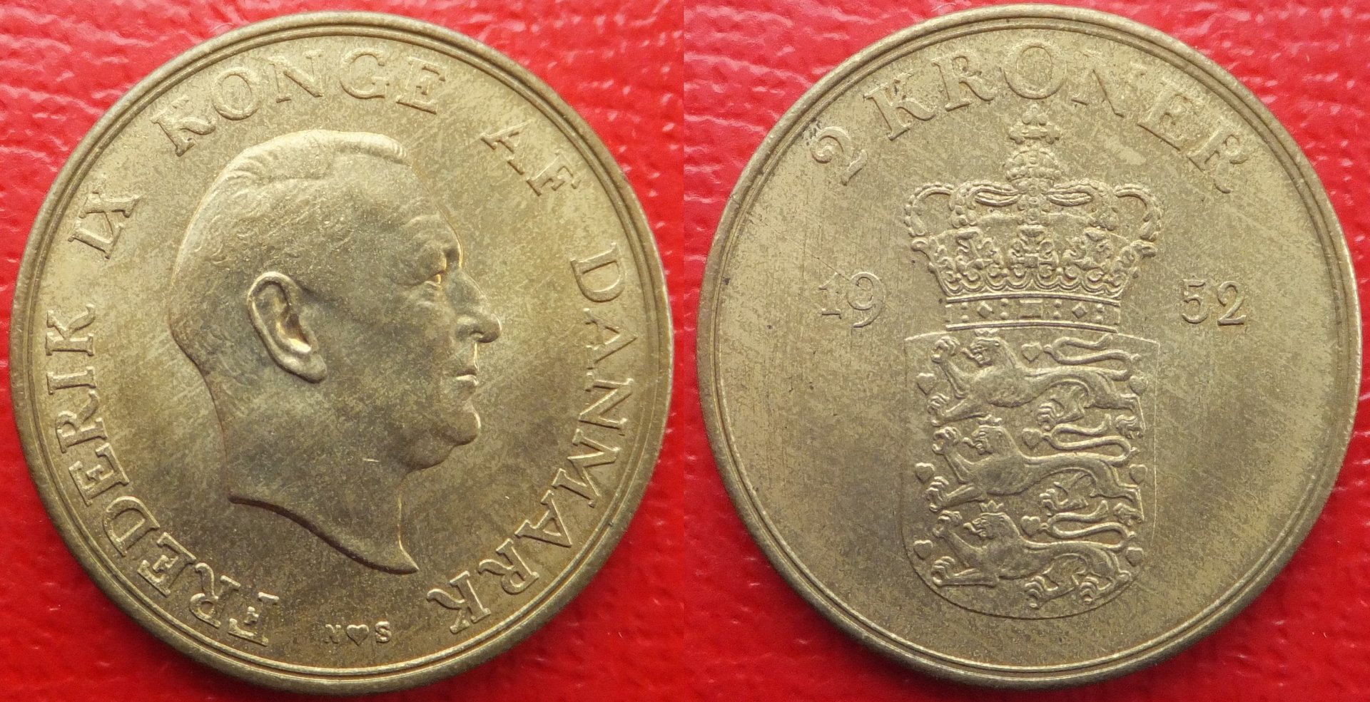 Denmark 2 kroner 1952 (5).jpg