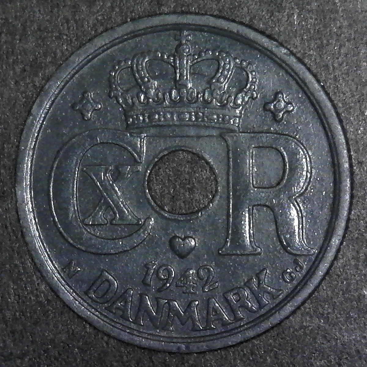 Denmark 25 Ore 1942 obverse.jpg