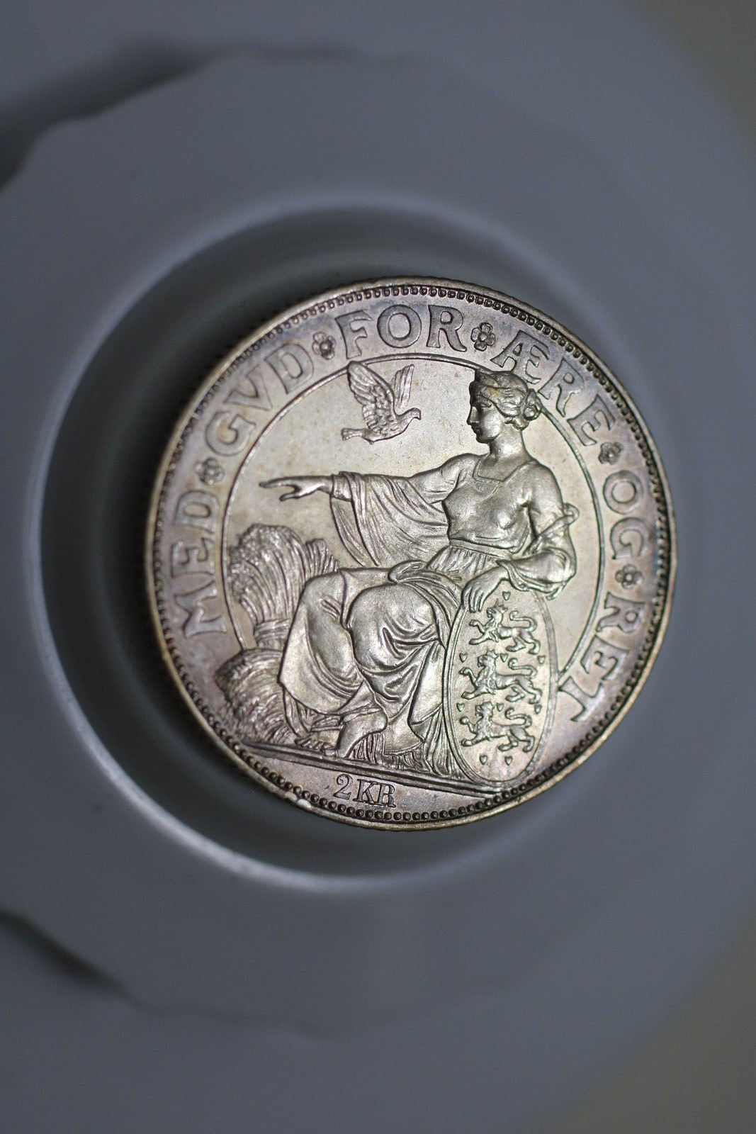 denmark1903 2 kroner obv.jpg