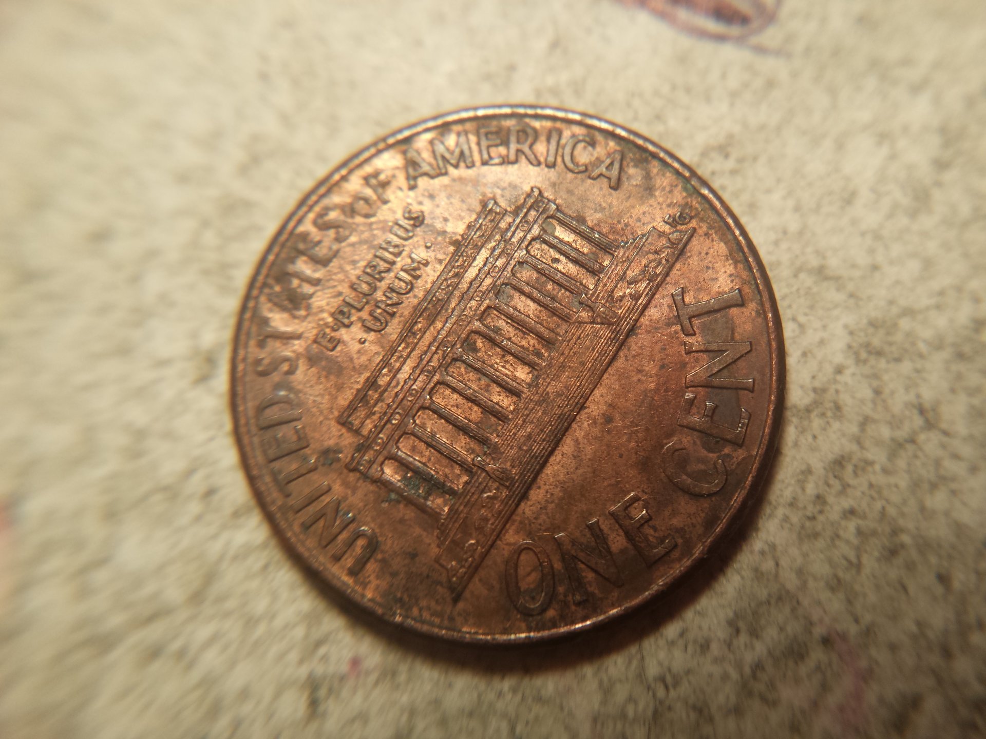 Die chip 002.jpg