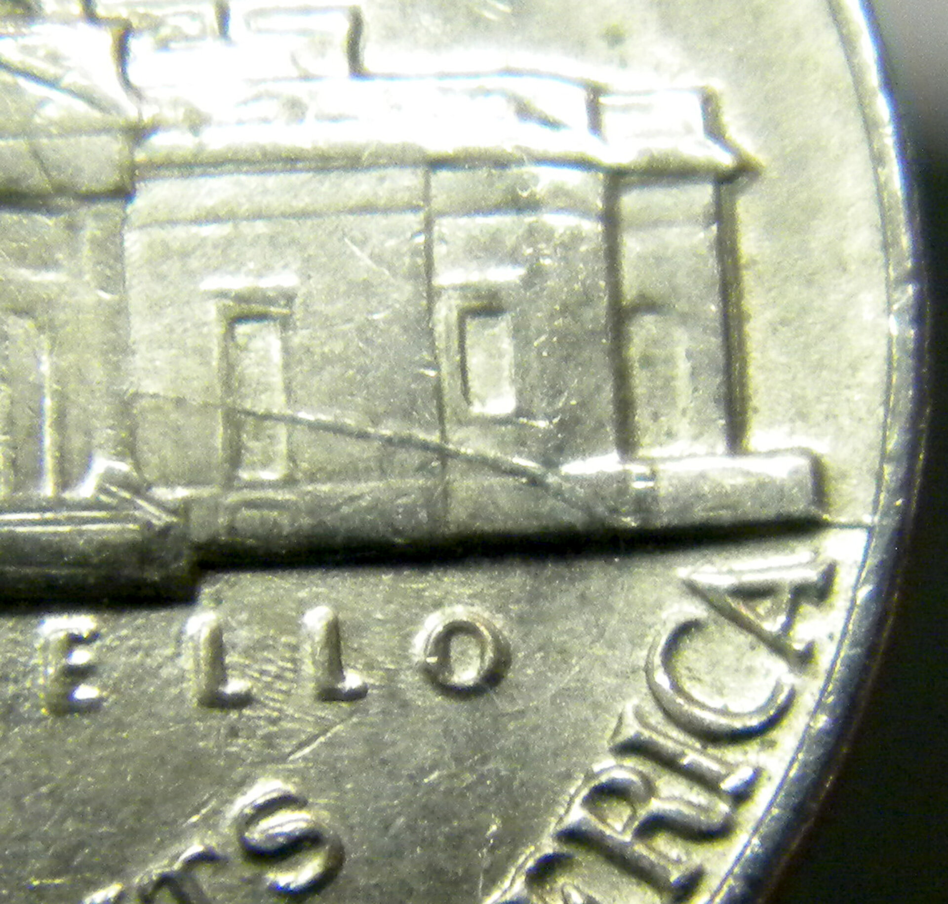 die crck close up2.jpg
