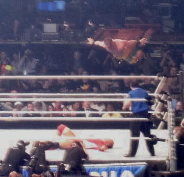 diving slam.jpg