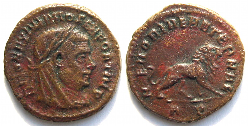 Divus Maximianus fraction Memoriae Aeternae lion Rome 317-318 (RIC VII Rome 123) 16mm.jpg