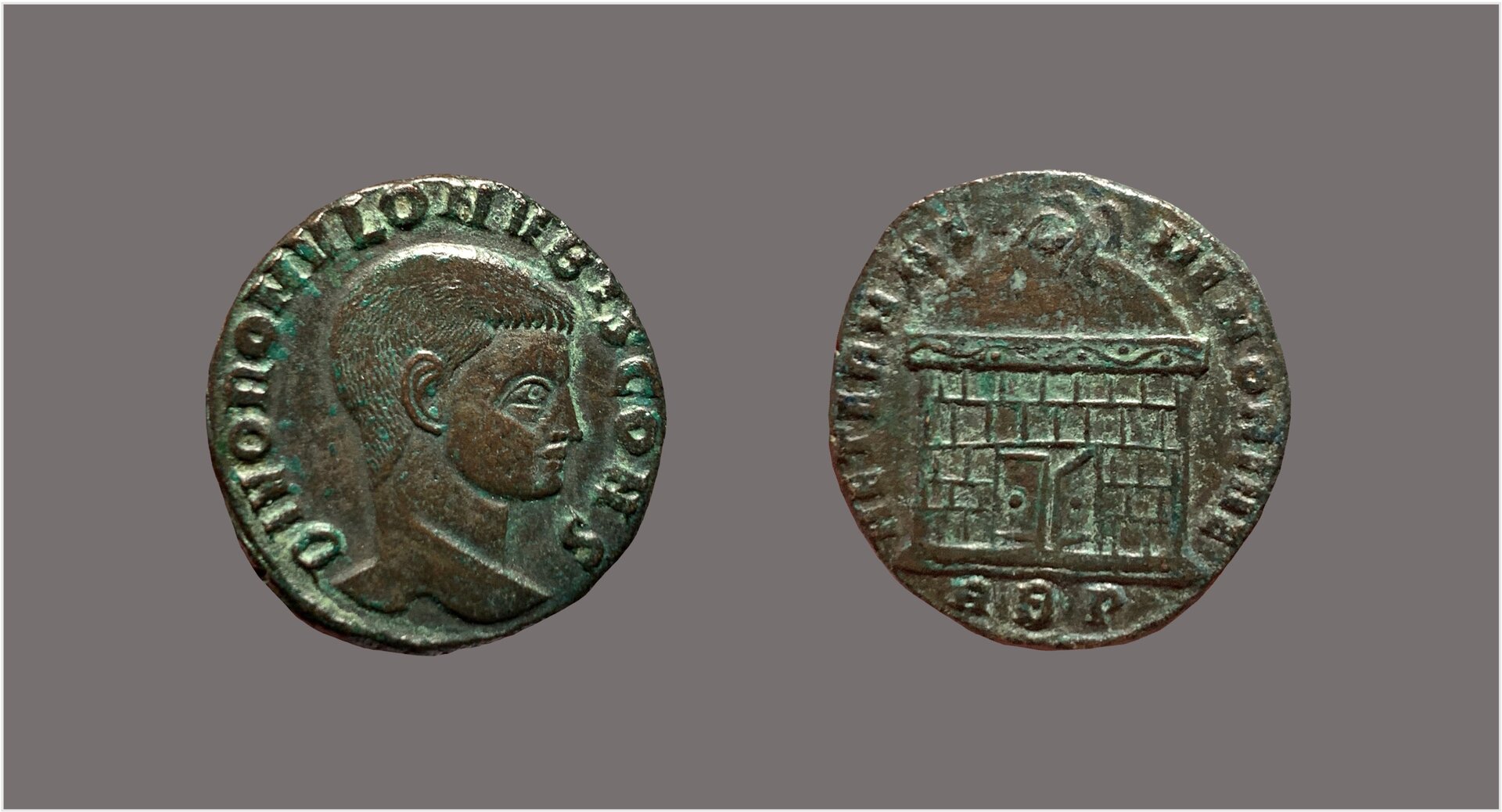 Divus Romulus follis.jpg