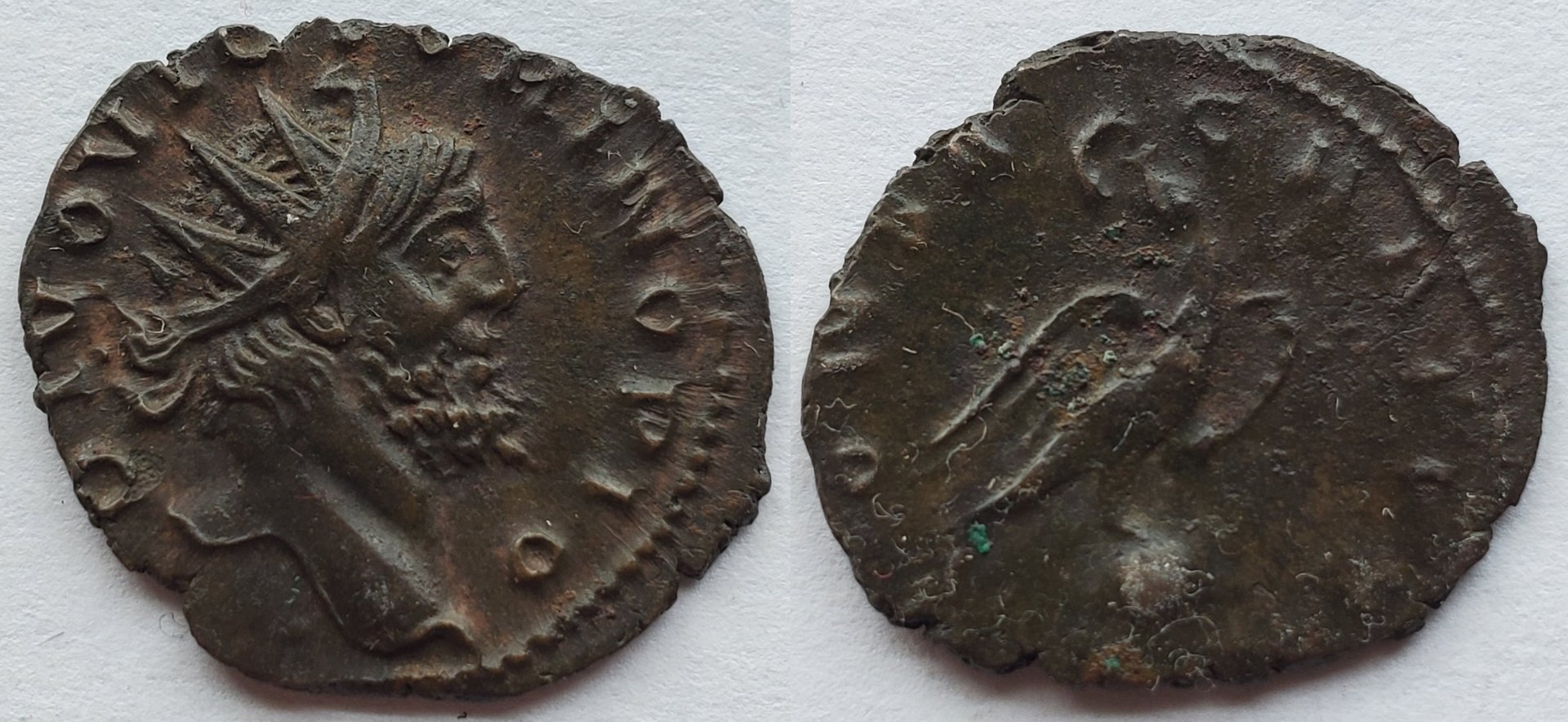 Divus Victorinus antoninianus.jpg