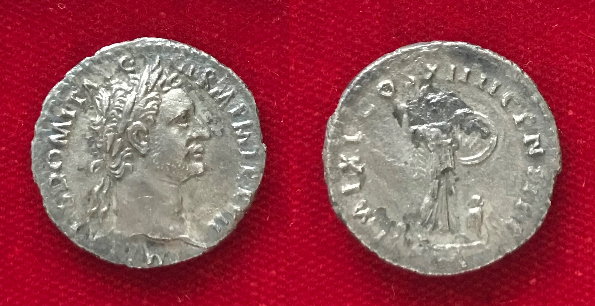Domitian RIC 592 New photo.jpg