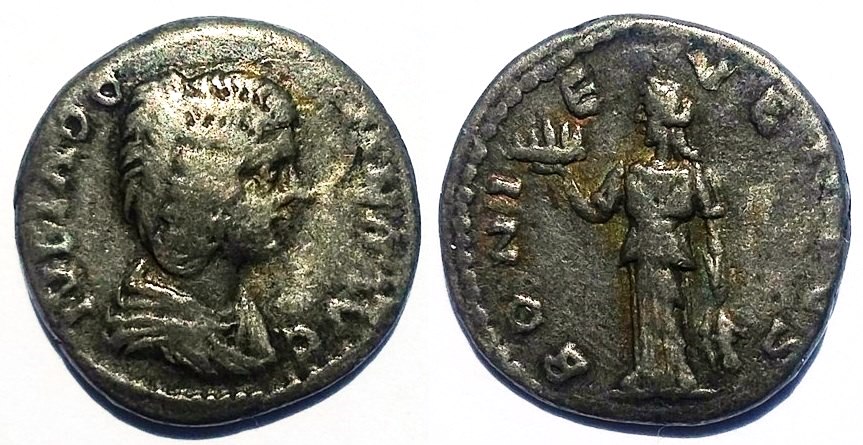 Domna BONI EVENTVS Denarius Emesa.jpg