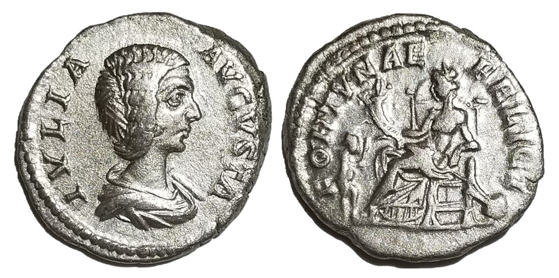 Domna FORTVNAE FELICI seated child before denarius.jpg