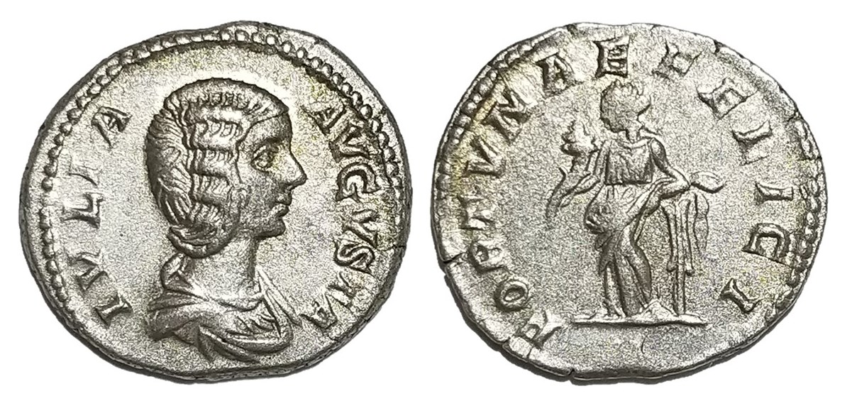 Domna FORTVNAE FELICI standing denarius.jpg