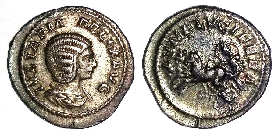 Domna LVNA LVCIFERA denarius.jpg