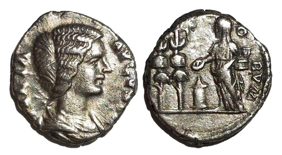 Domna MATRI CASTRORVM Denarius.jpg