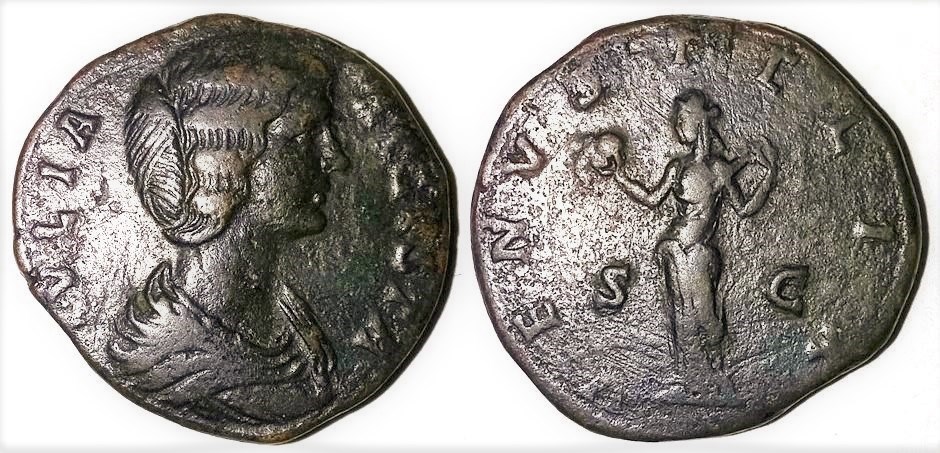 Domna Venus Felix Sestertius.JPG