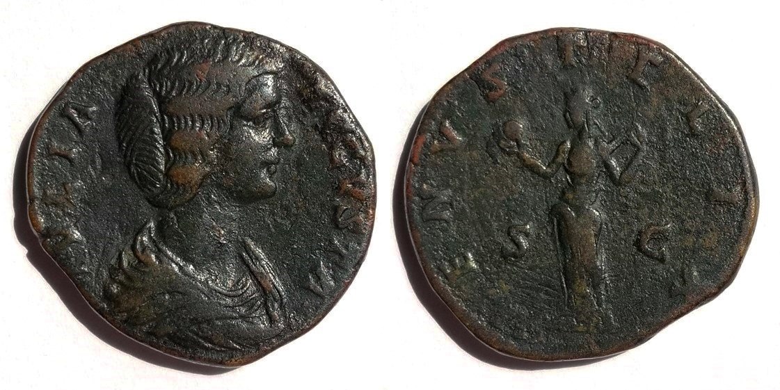 Domna VENVS FELIX S C Sestertius.jpg