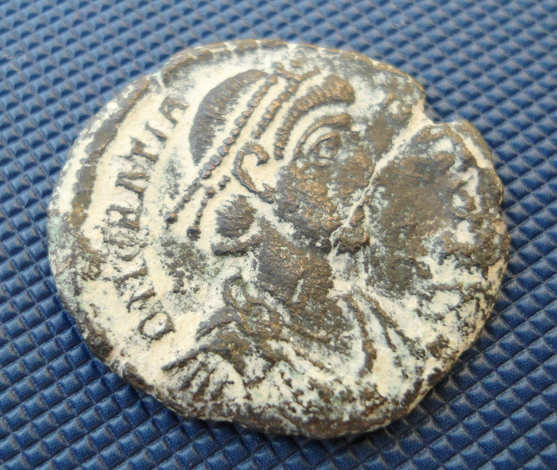 DoubleHead  Gratian.JPG