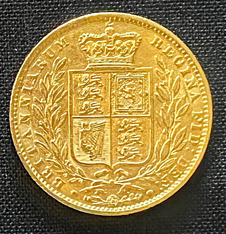 Douro Shield Rev.jpg
