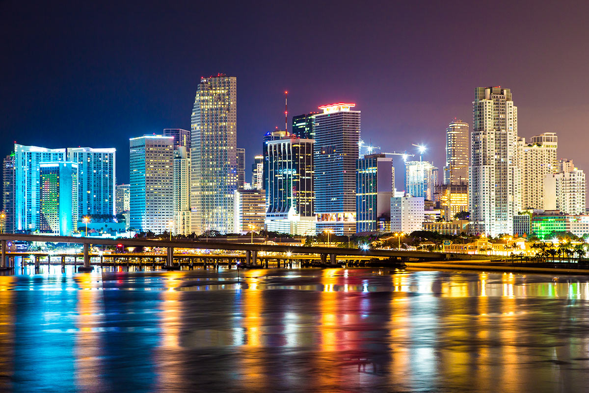 Downtown-Miami-Night.jpg