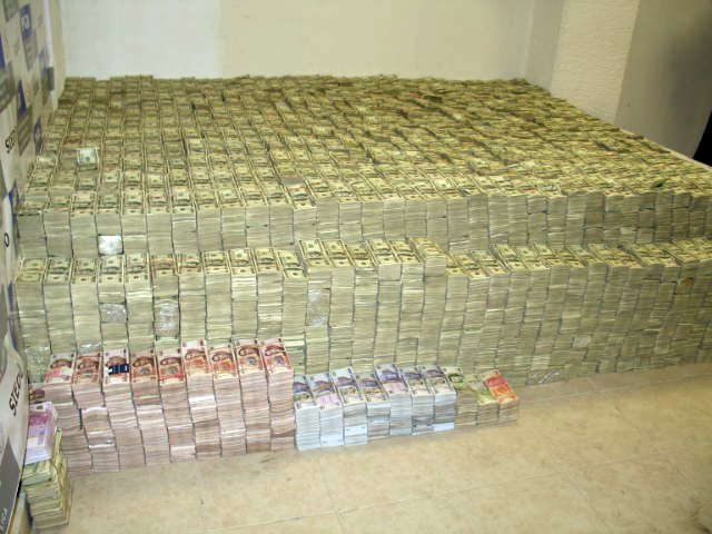 drug dealer's cash.jpg