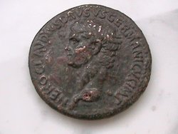 Drusus%20Sestertius%20-After%20Aceton%20Obv.jpg