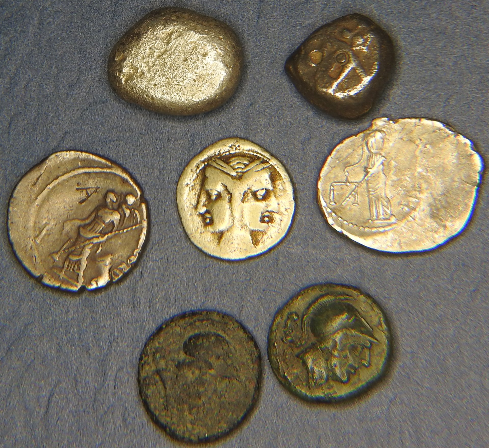 DSCN1893 tna coins and scale rufus.JPG