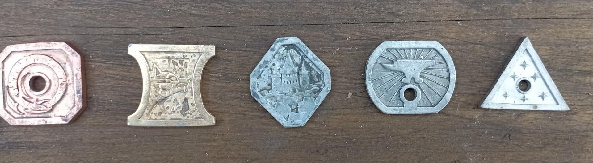 Dungeons & dragons(1).jpeg