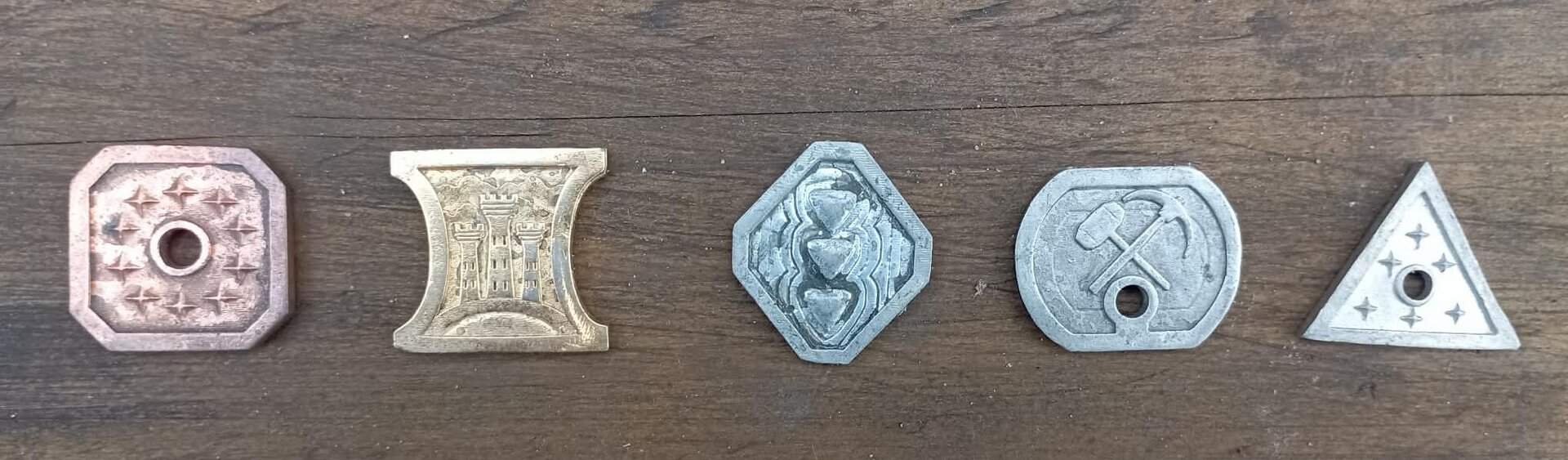 Dungeons & dragons.jpeg