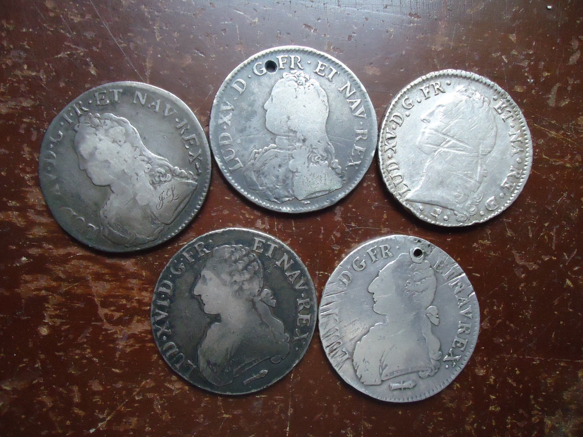 Ecus lot (2).JPG