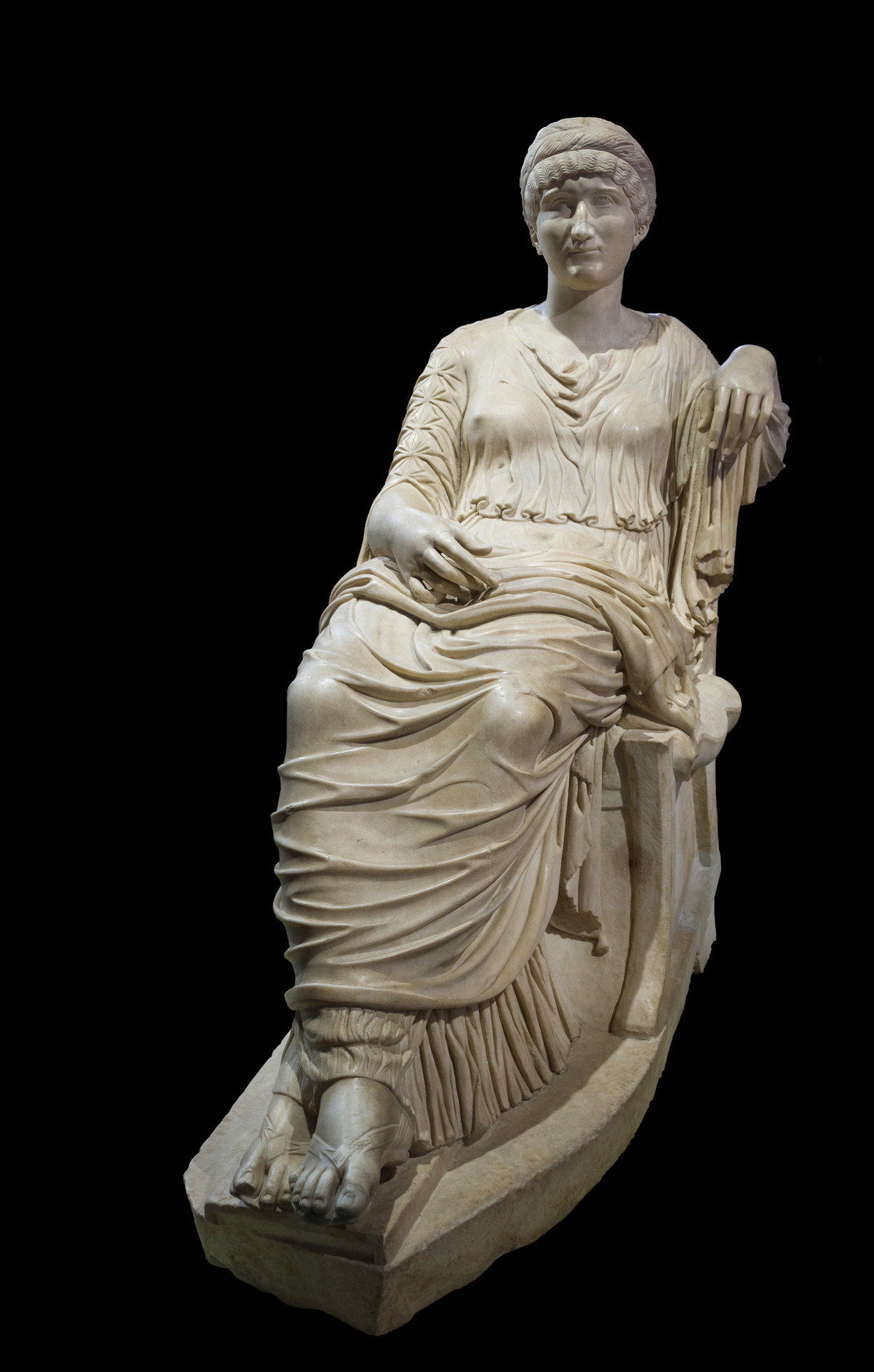 Elena_Colosseo_Rome_Italy.jpg