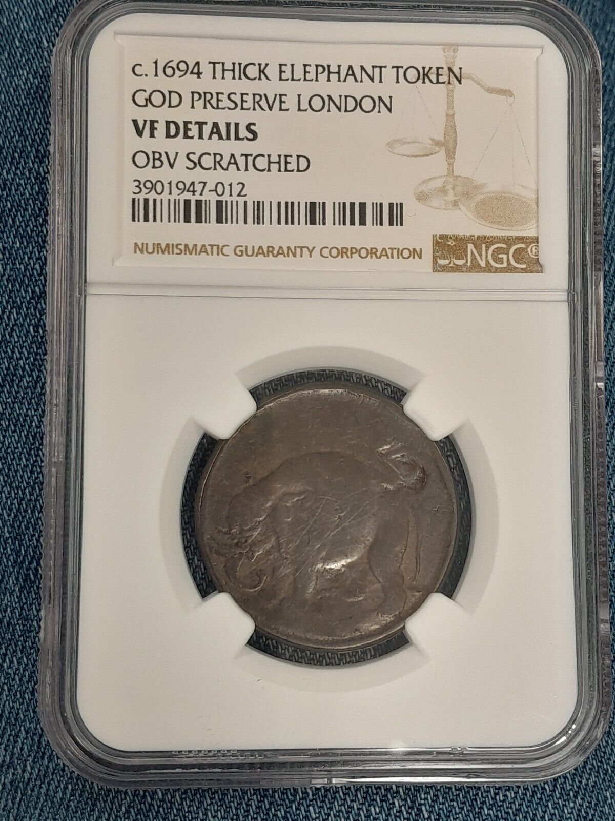 elephant1a.jpg