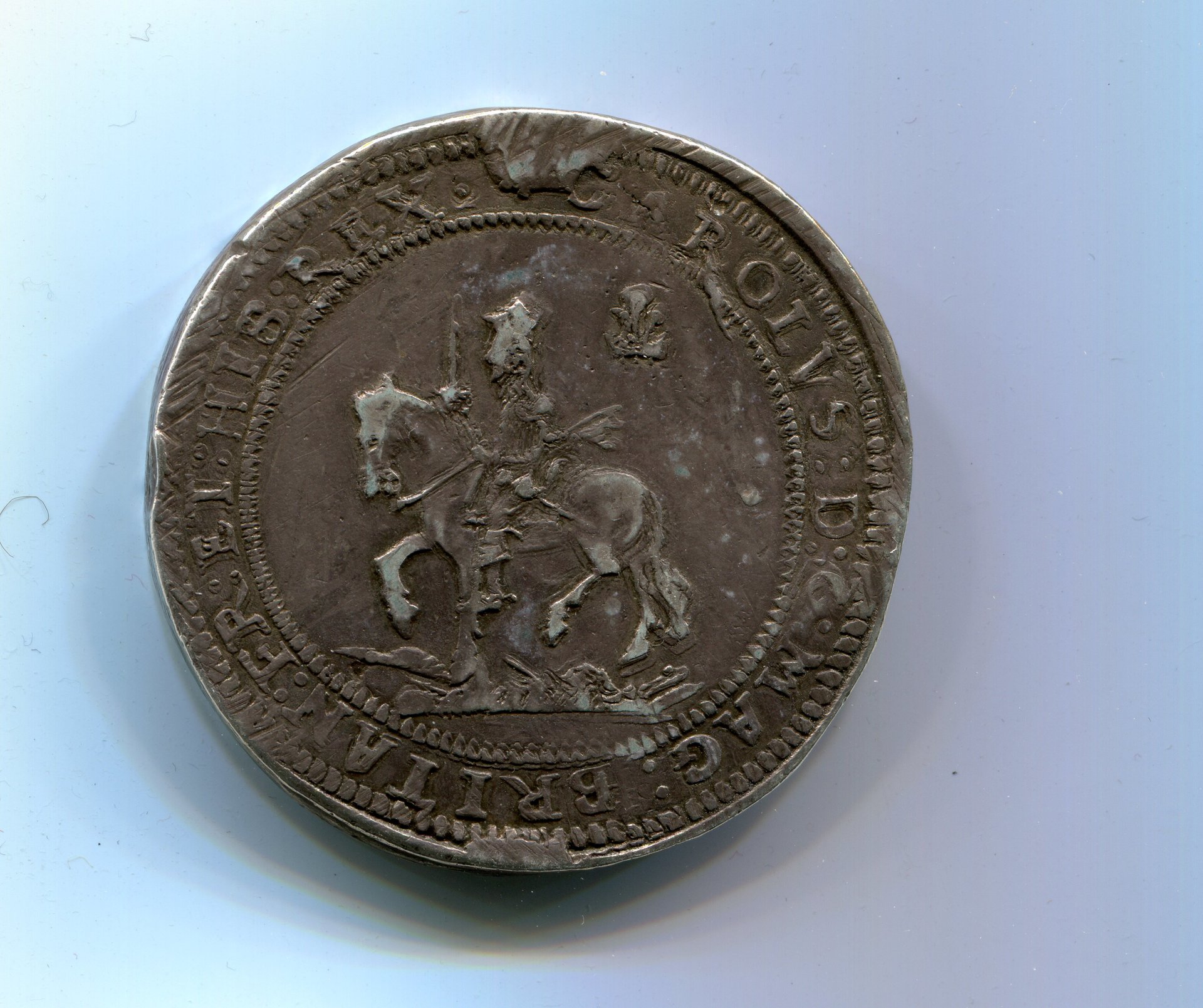England Chas I Pound Shrewsbury 1642 LD obv 154.jpg