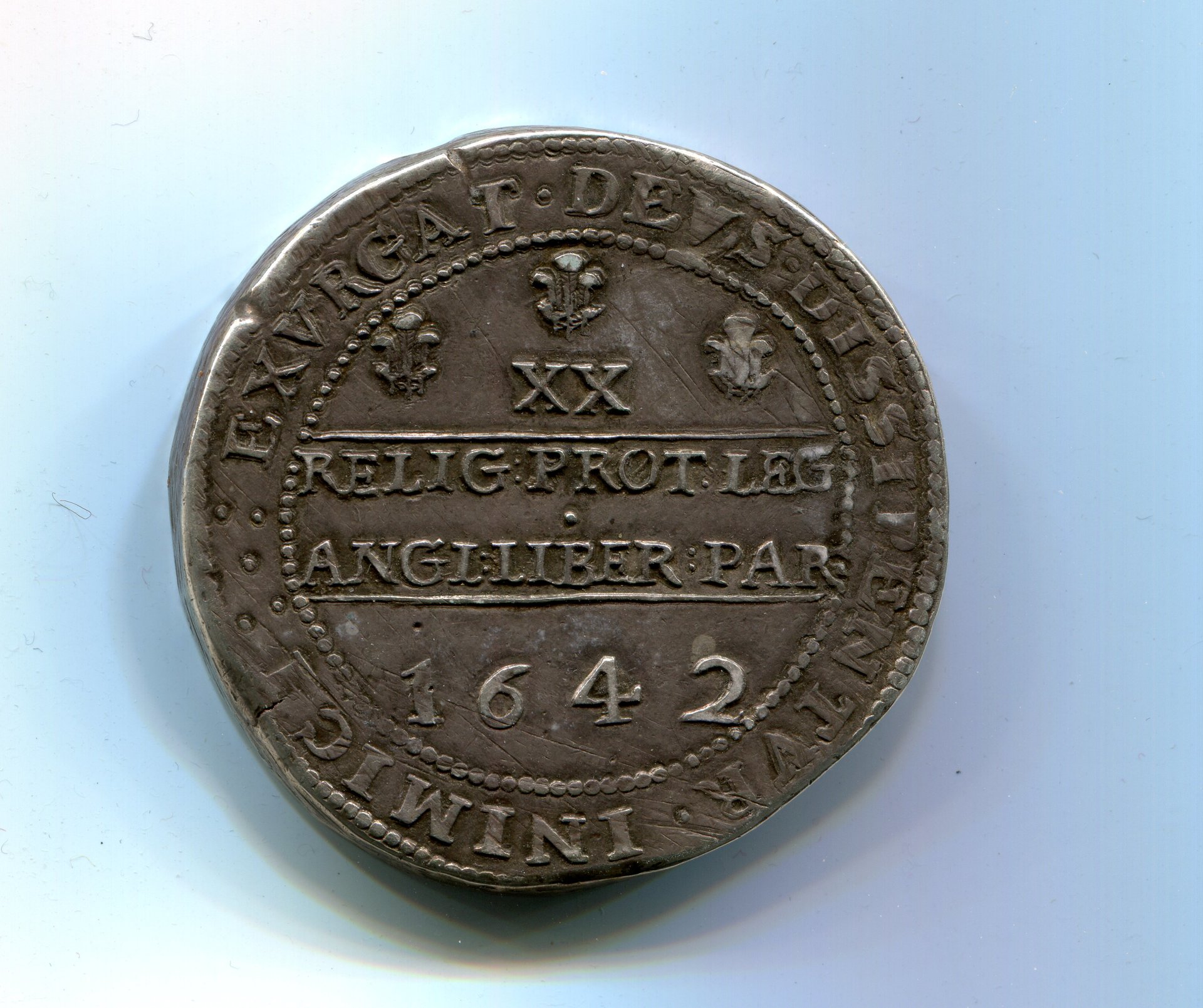 England Chas I Pound Shrewsbury 1642 LD rev 158.jpg