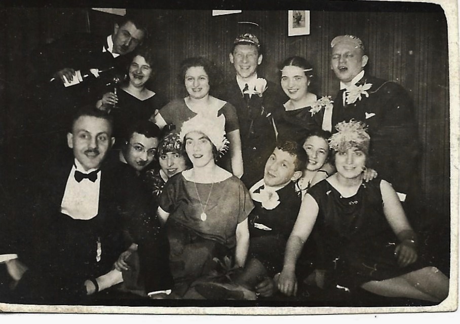Ernst & Dora Mosevius New Year's Eve Berlin 1924-1925.jpg