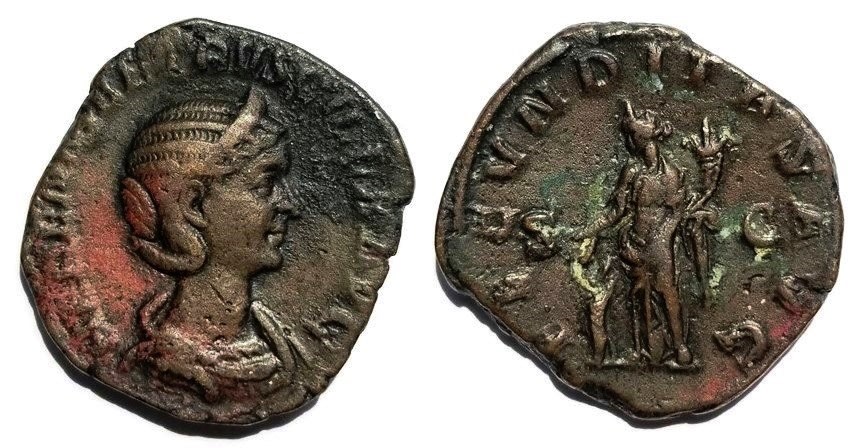 Etruscilla FECVNDITAS AVG sestertius.jpg