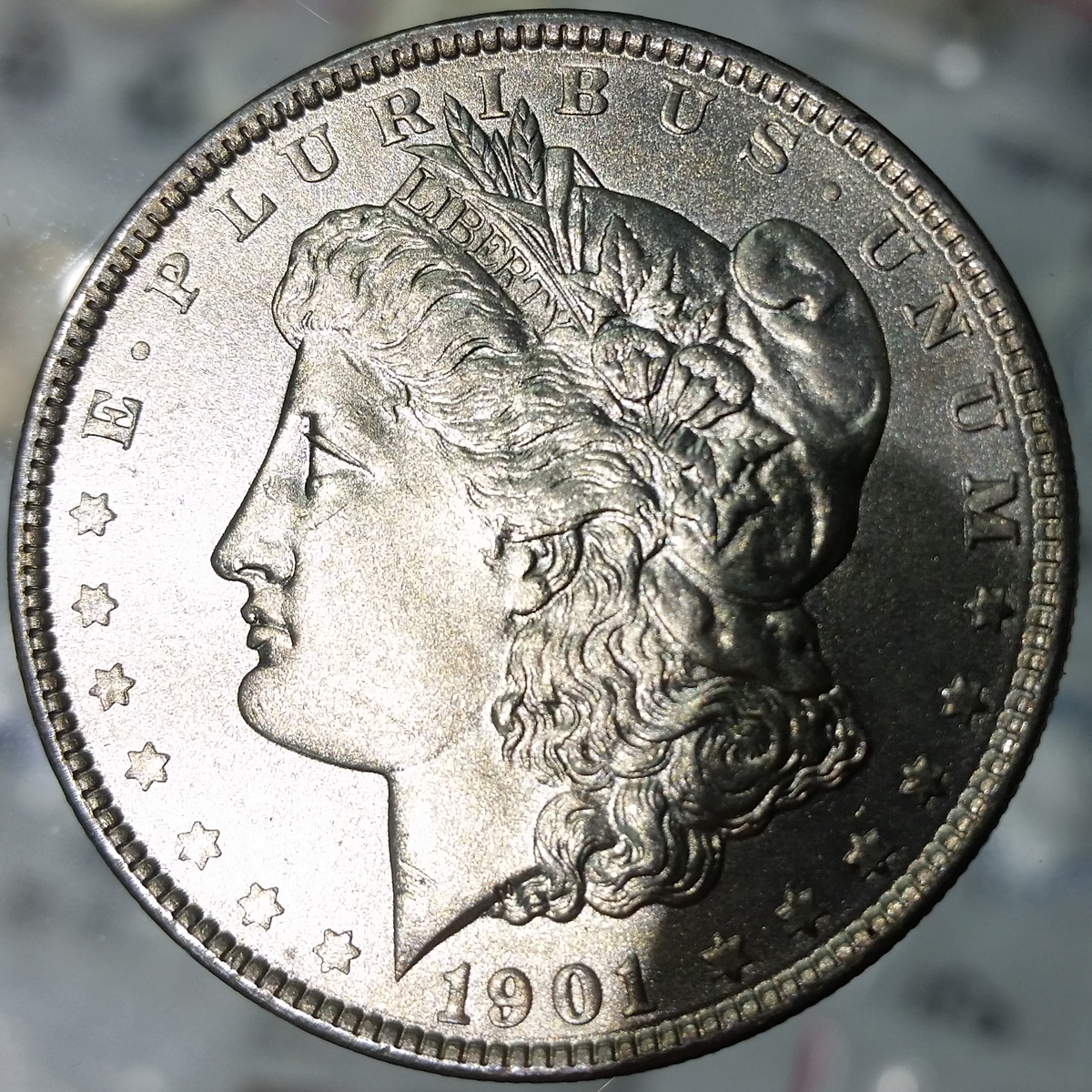 fake-01p-morgan-obv-crop.jpg