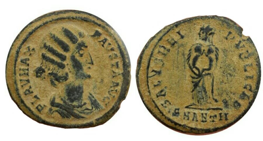 Fausta-SMANTH3.jpg